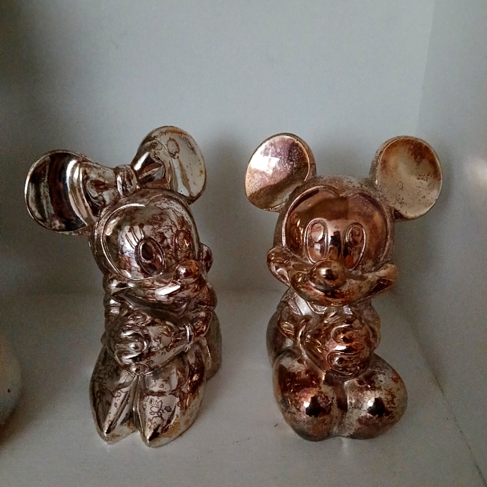 Antique Mickey and Minnie Mouse piggybanks